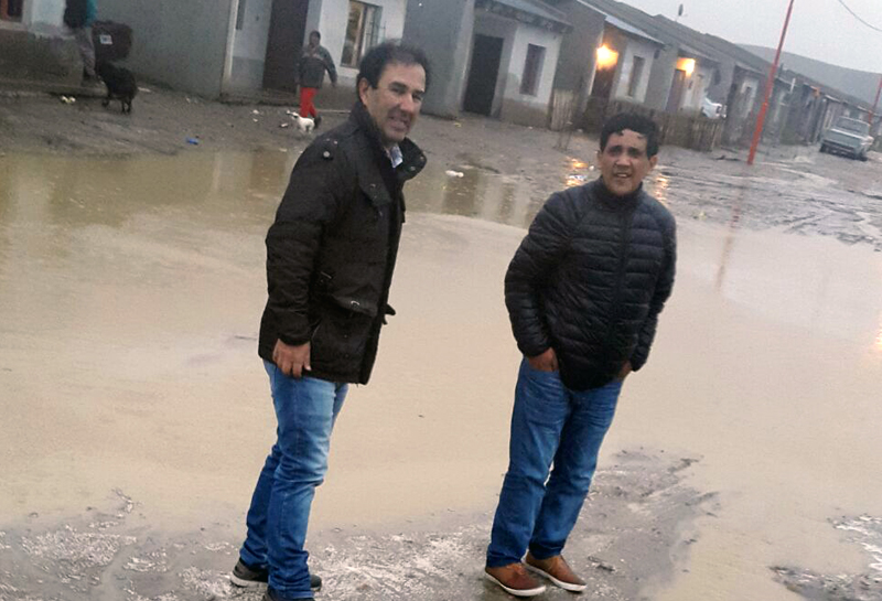 Walter Cifuentes coordina asistencia de Nación ante la grave situación climática que vive la zona norte de Santa Cruz